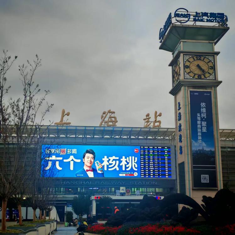 08170056615e70cceeea2d0b368d6c27